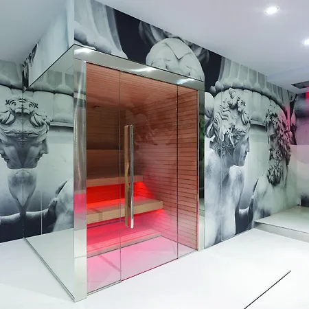 Youme Design Place 4* Trieste