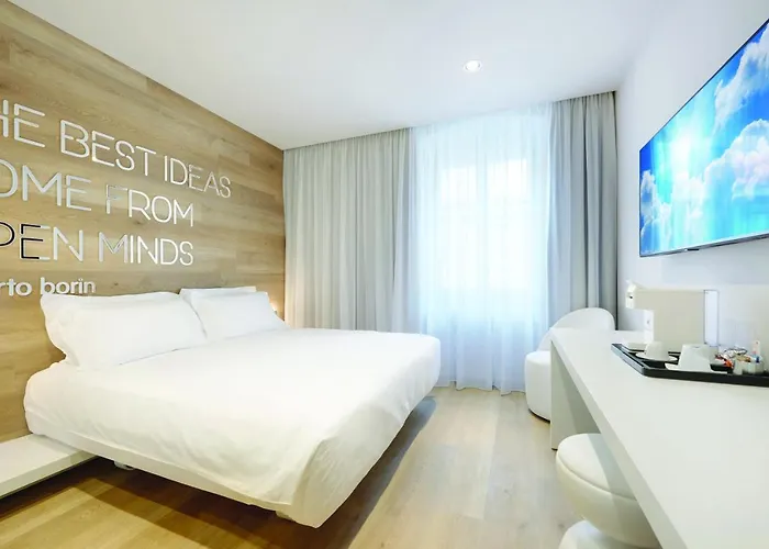 Youme Design Place Hotel