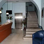 Youme Design Place Hotell 4*