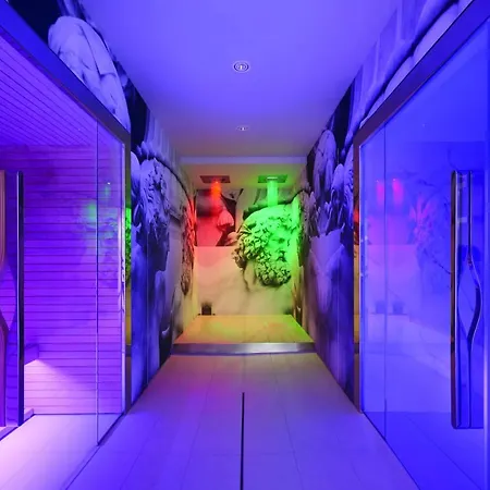 Youme Design Place 4*