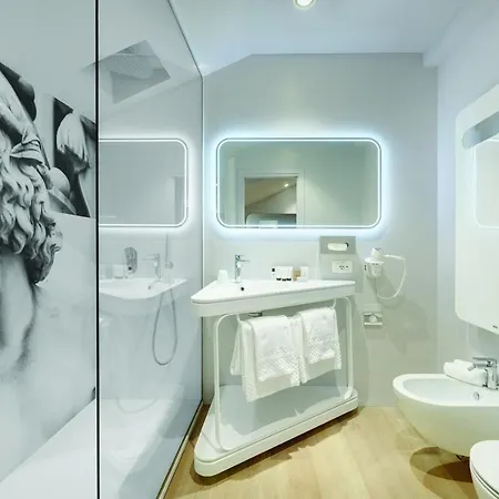 Szálloda Youme Design Place 4*