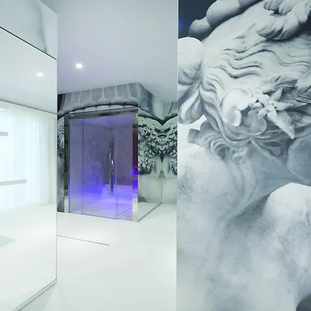 Youme Design Place Hotel 4*