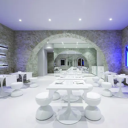 Youme Design Place 4* Trieste