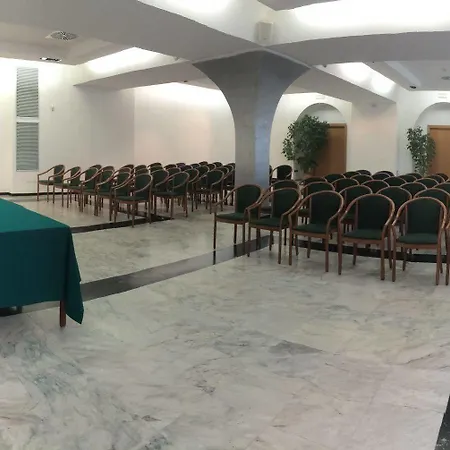 Youme Design Place Ξενοδοχείο 4*