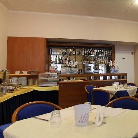 Youme Design Place Hotell Trieste
