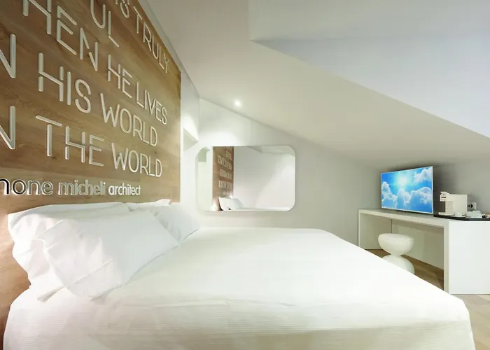 Youme Design Place Hotel